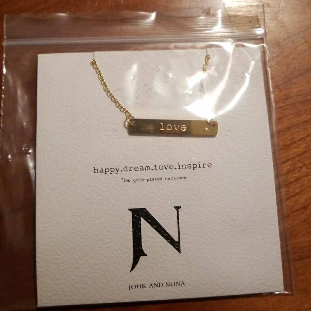 Jook and Nona bar necklace